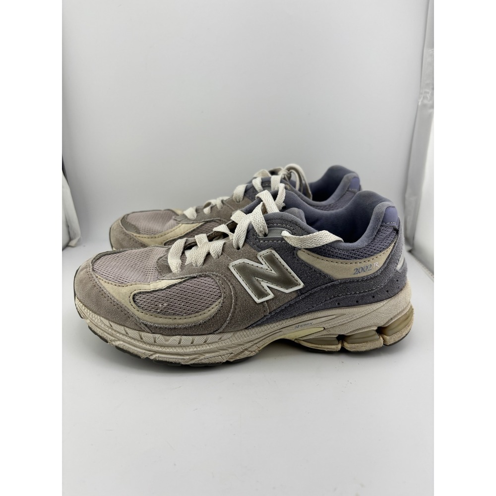New Balance 2002R Grey Purple Kids Sneakers GC2002PK Size 4Y